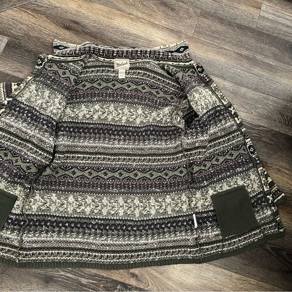 Woolrich Grunge Cardigan
Sweaters for Women Medium - Picture 8 of 9